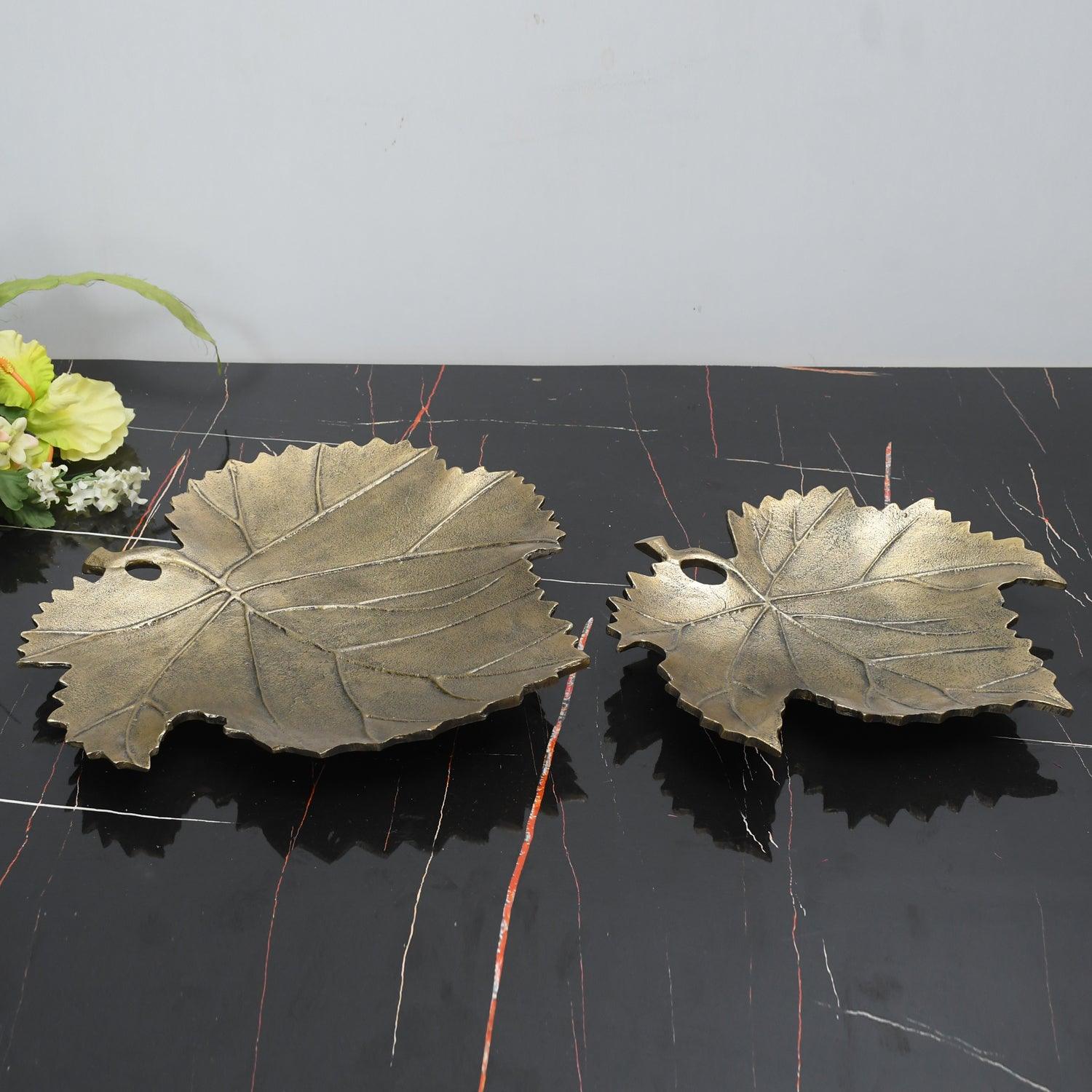 Gold Antique Maple Platter Set