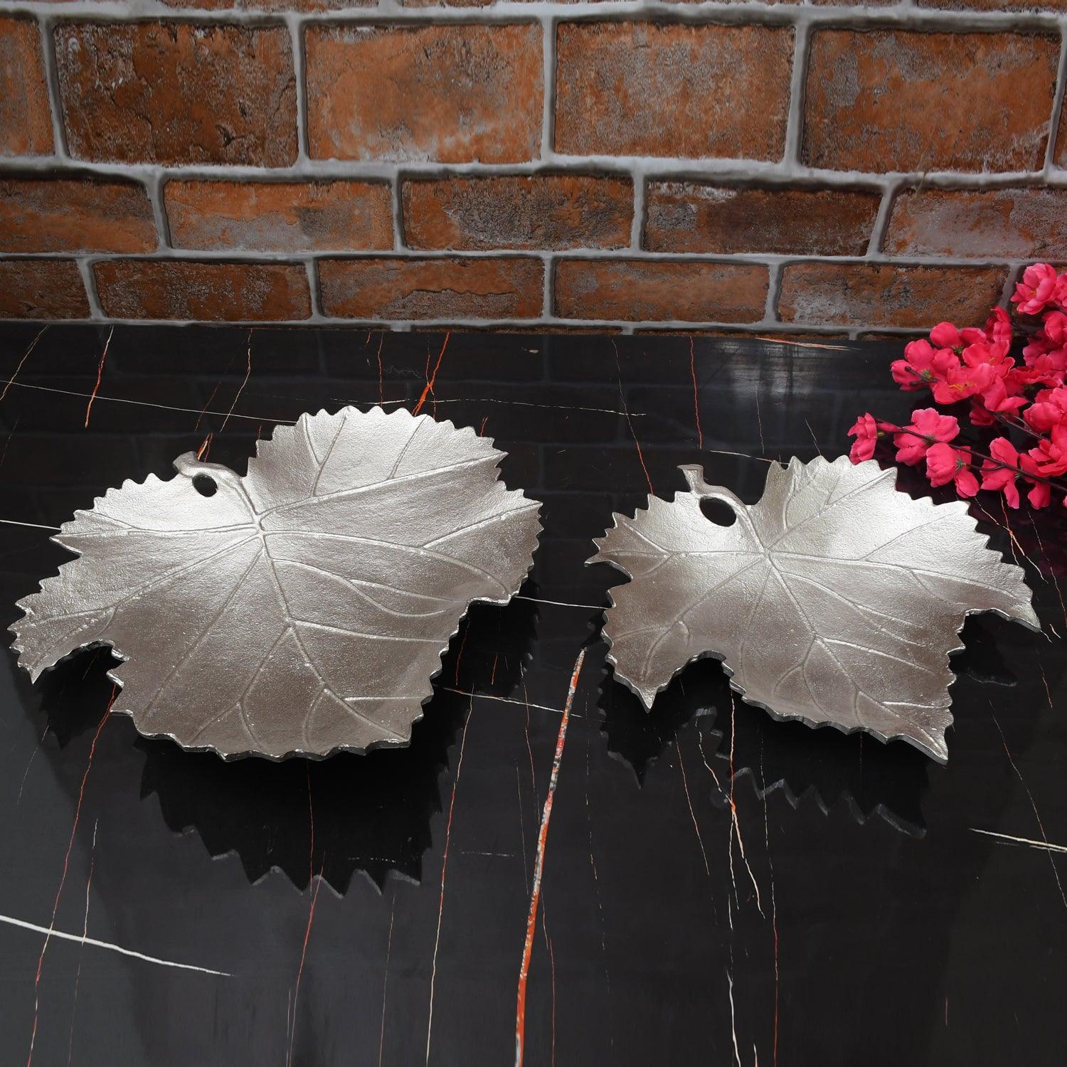 Silver Maple Platter Set