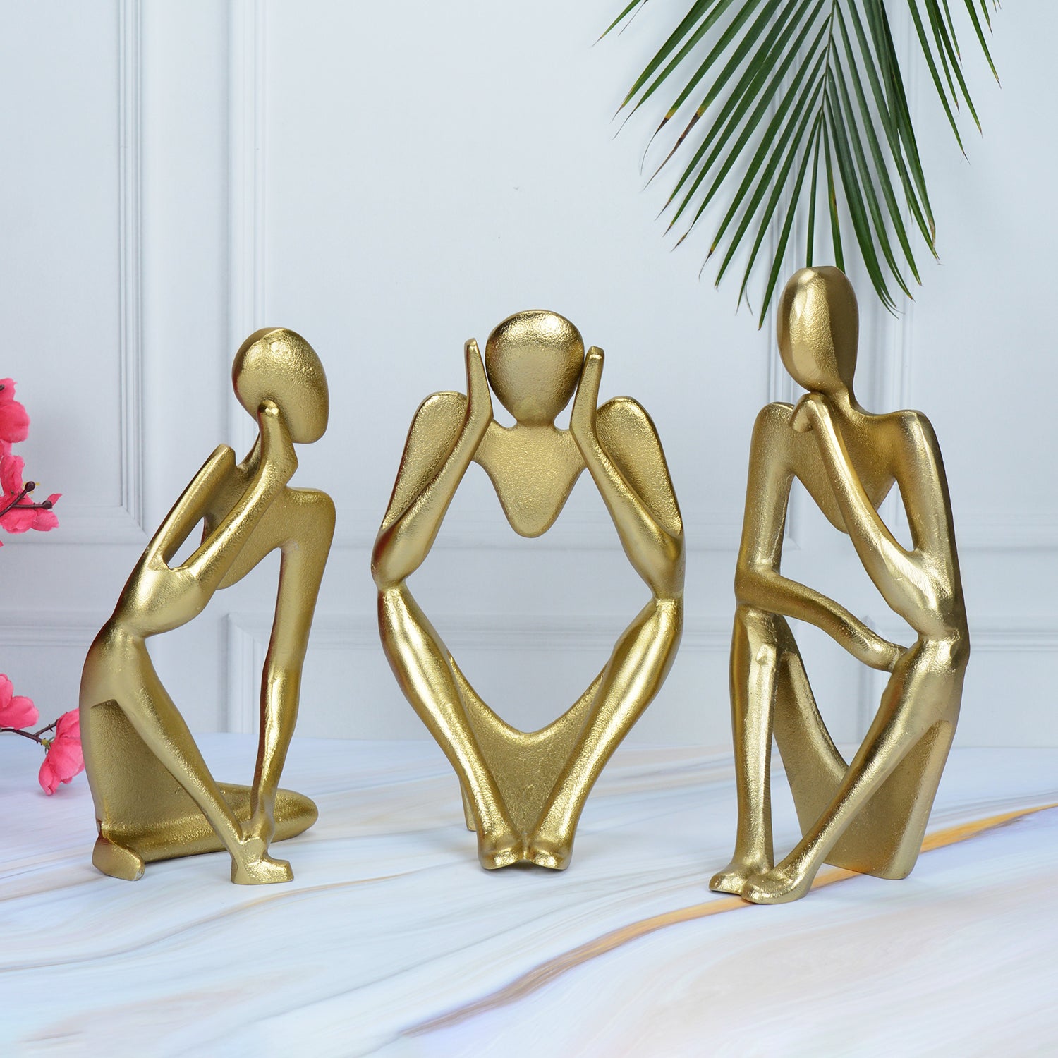 Gold Hollow Man Sculpture Set