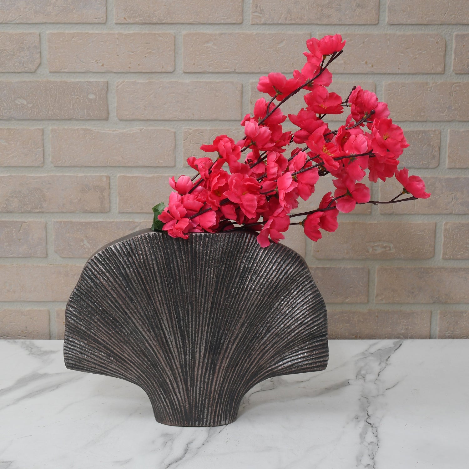 Orient Bronze Antique Flower Vase