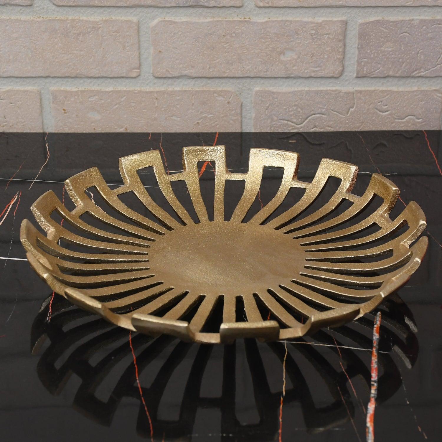 Circlet Round Tray Gold