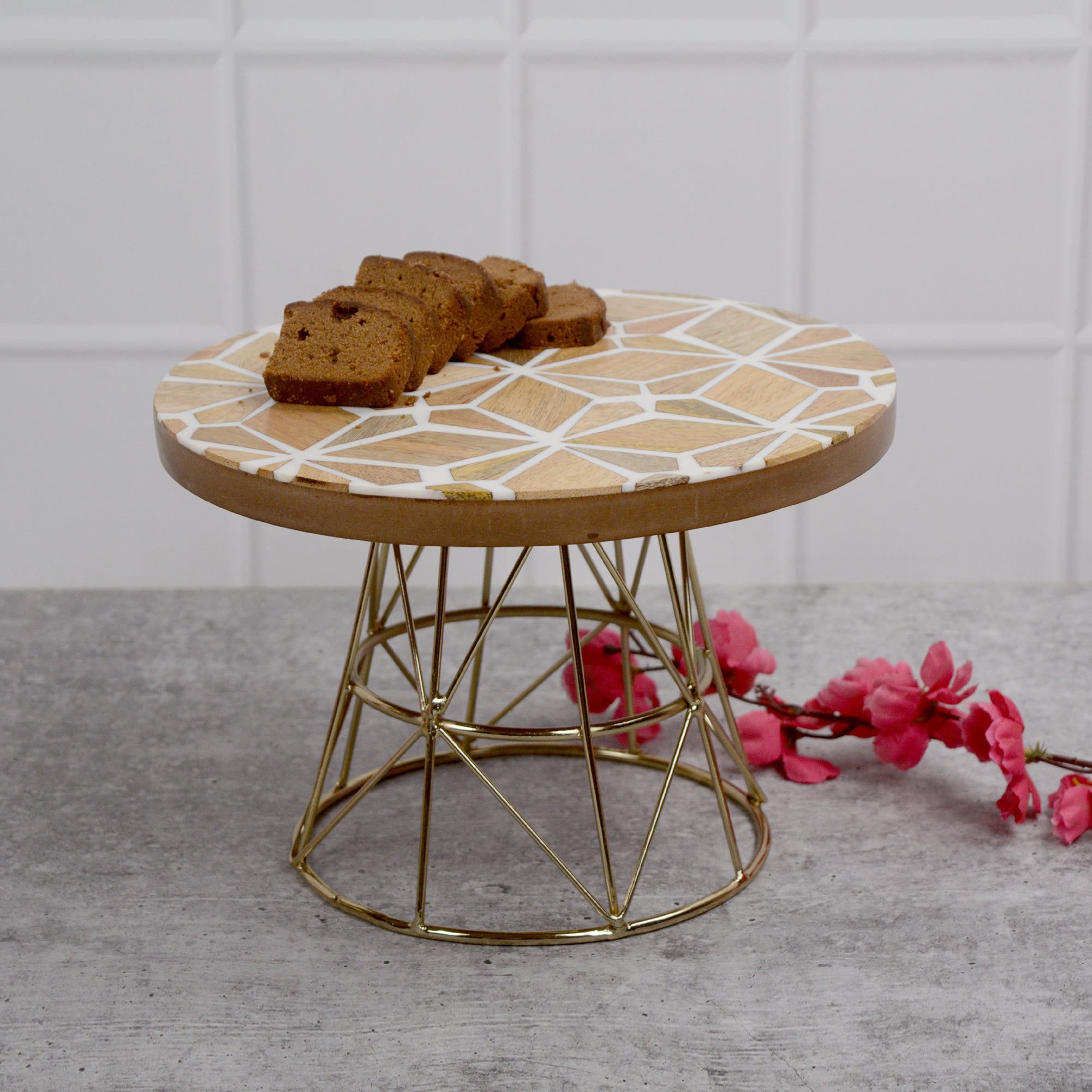 Gold Bliss Stem Decorative Cake Stand