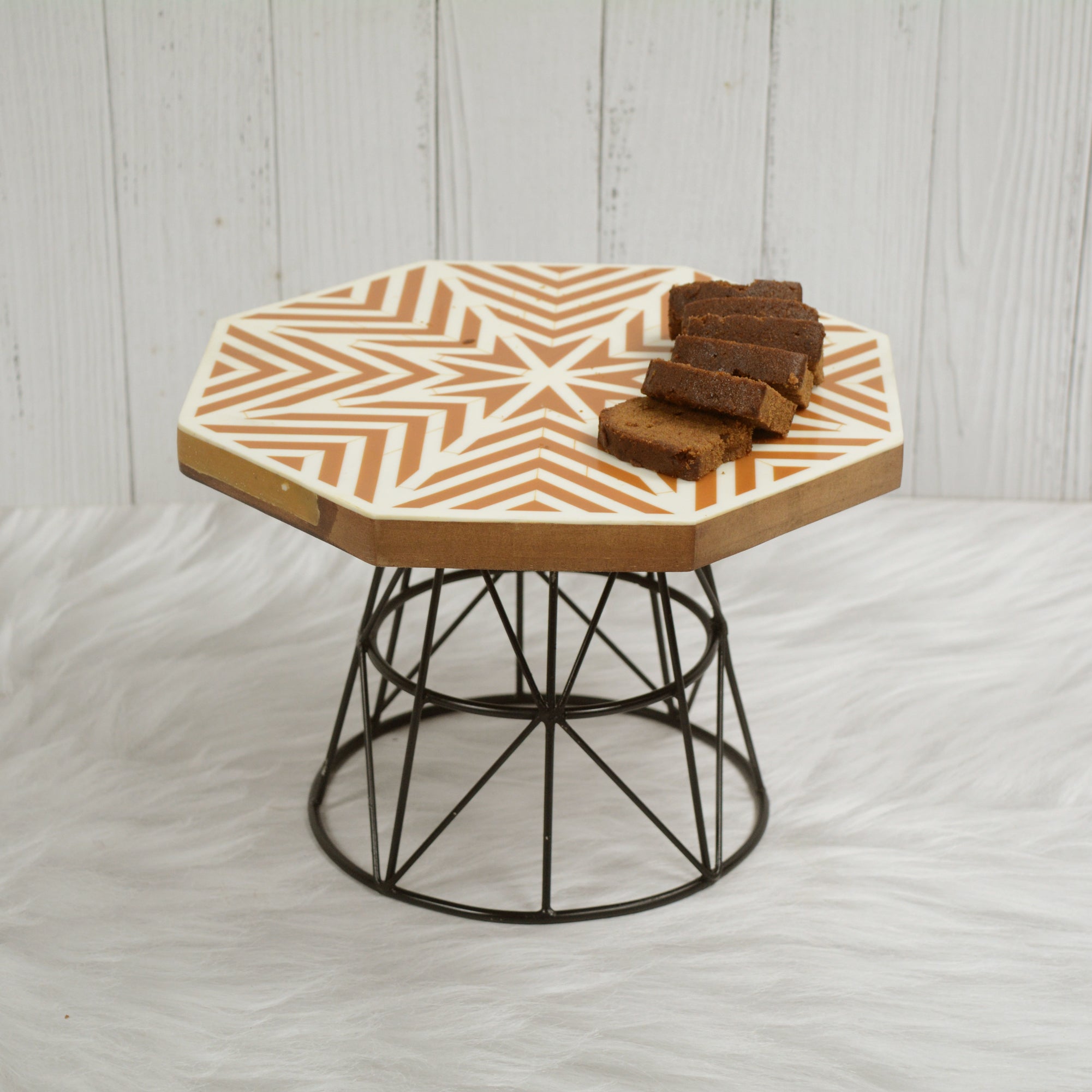 Black Nova Cradle Decorative Cake Stand