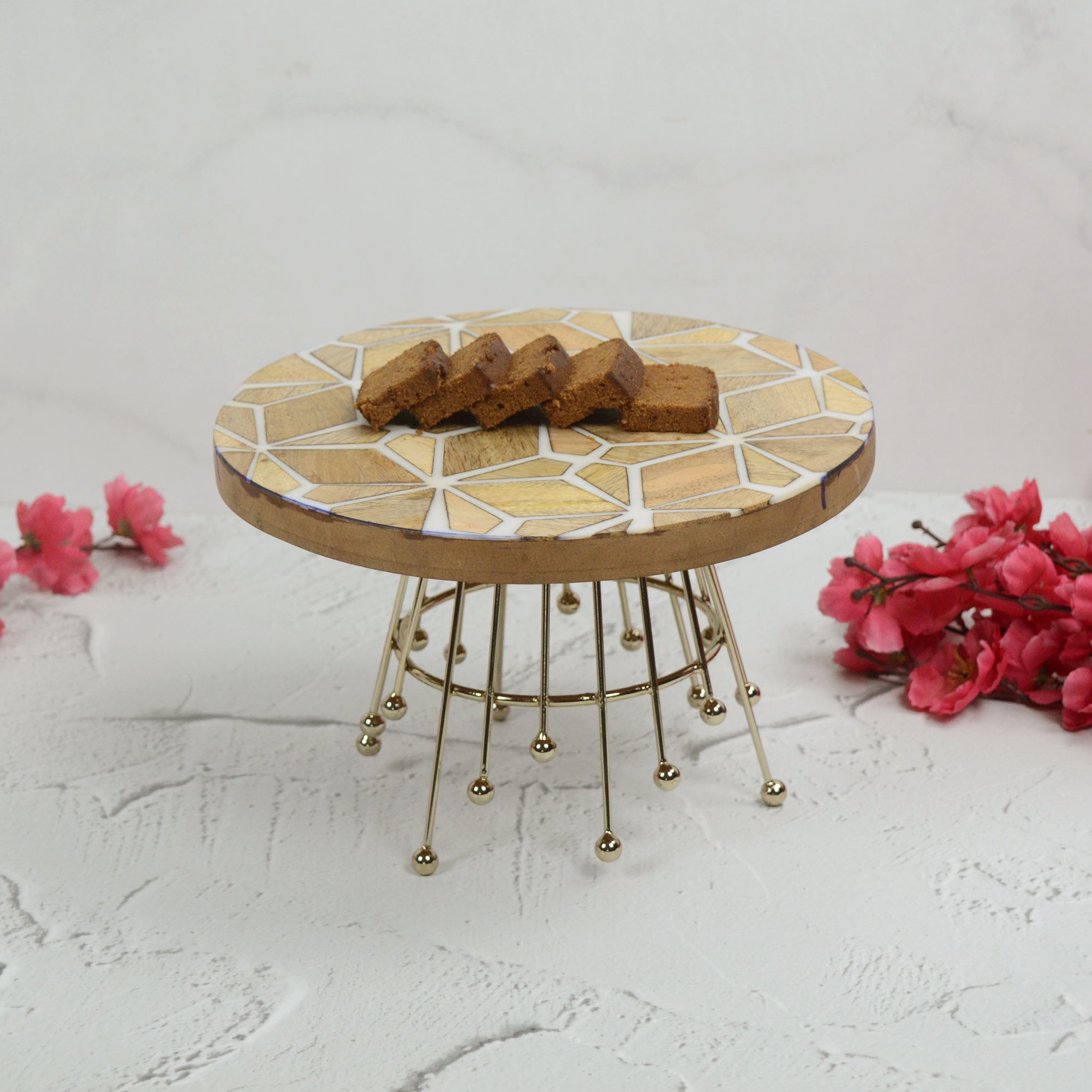 Gold Delight Deck Decorative Cake Stand