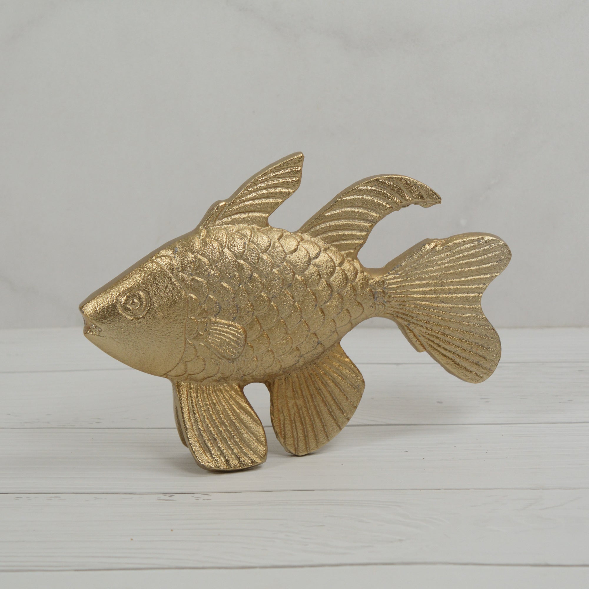 Gold Zephyr Wave Decoartive fish Figurine