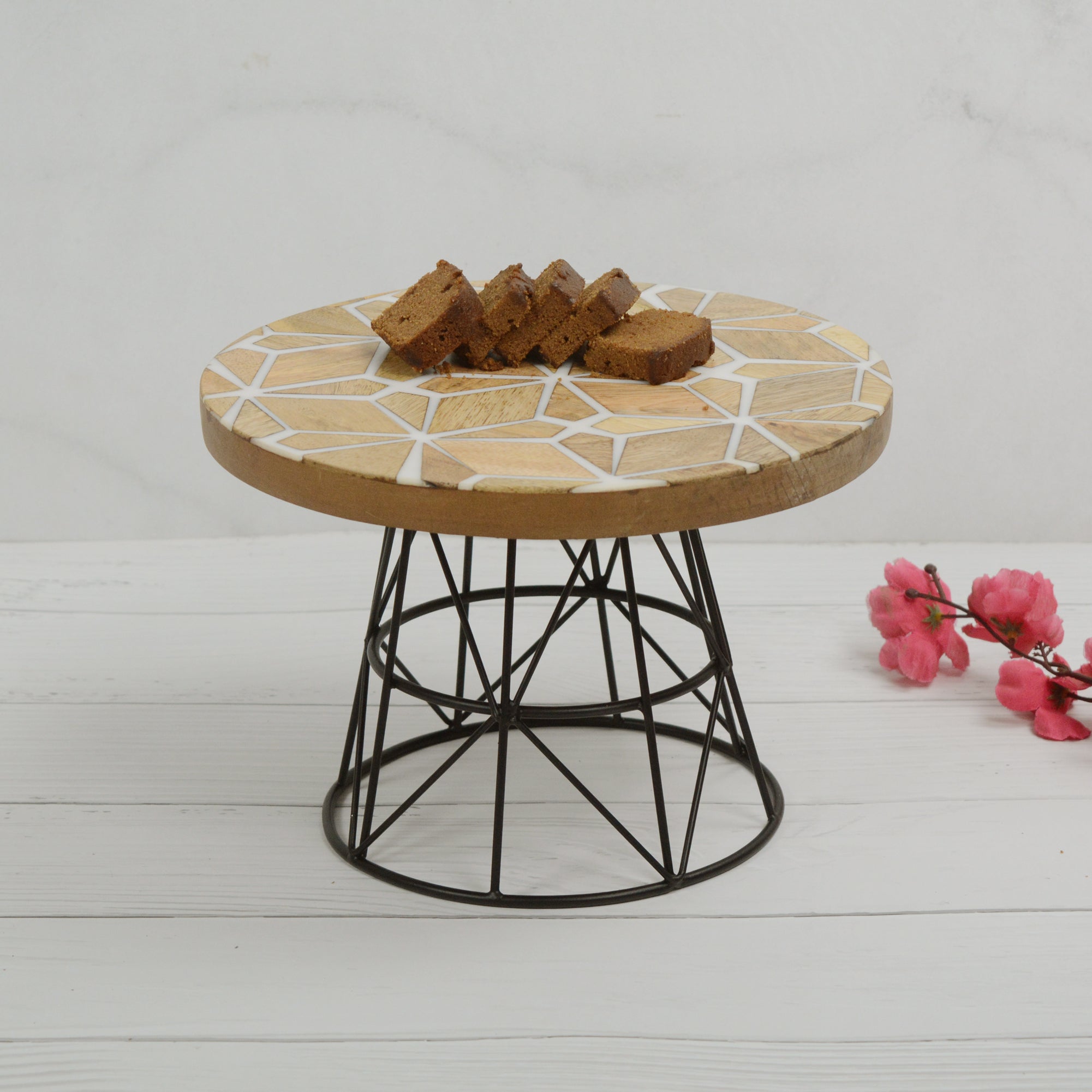 Black Bliss Stem Decorative Cake Stand